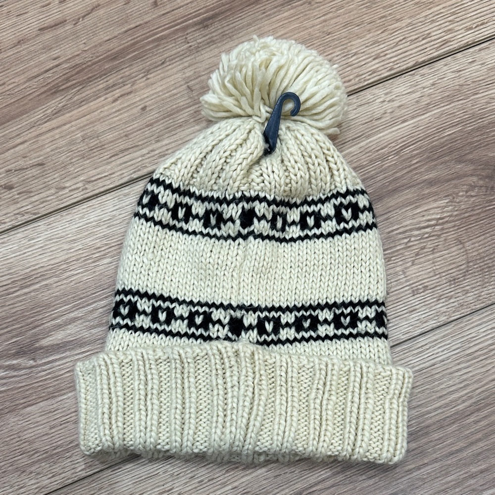 Cream & Black Chicago Bulls Knit Beanie - Picture 2 of 3